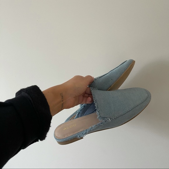 DENIM LOOKING SLIDES - Picture 2 of 2